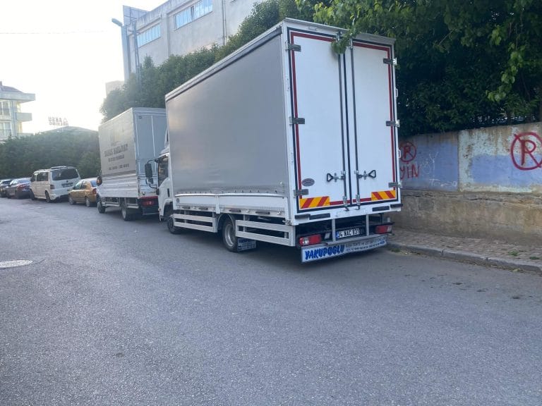 Göztepe nakliyat hizmetinde kullanılan kamyon ve kamyonet taşımacılık hizmeti